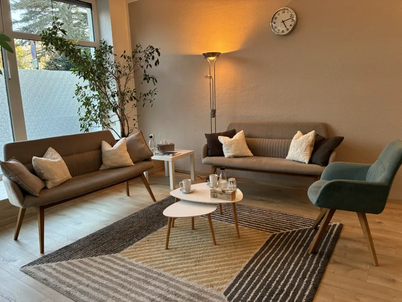 Einladender Beratungsraum der Elterncoaching Direkt Praxis in Duisburg